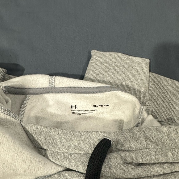Under Armour Gray Hoodie - Picture 4 of 4